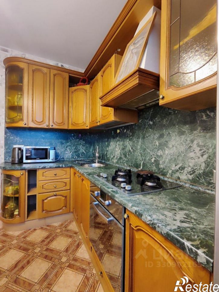 3-комн квартира улица Фёдора Абрамова, 9,  д. 9