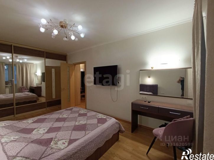 3-комн квартира ул Романа Куликова, 21,  д. 21