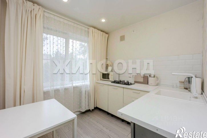 3-комн квартира ул Воронина В.И., 35,  д. 35