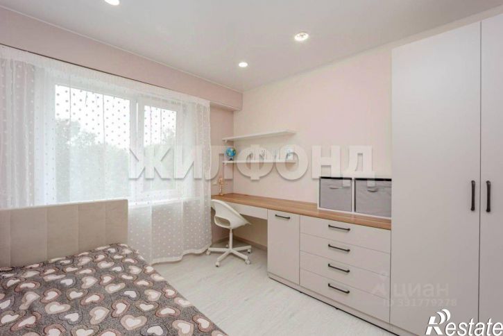 3-комн квартира ул Воронина В.И., 35,  д. 35