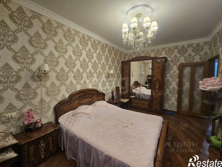 2-комн квартира улица Прокопия Галушина, 24 к1,  д. 24 к1