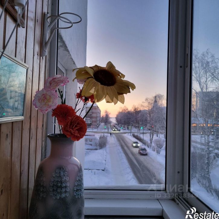 3-комн квартира улица Логинова, 8,  д. 8
