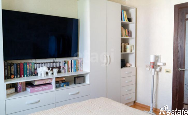 2-комн квартира улица Воронина, 30 к4,  д. 30 к4
