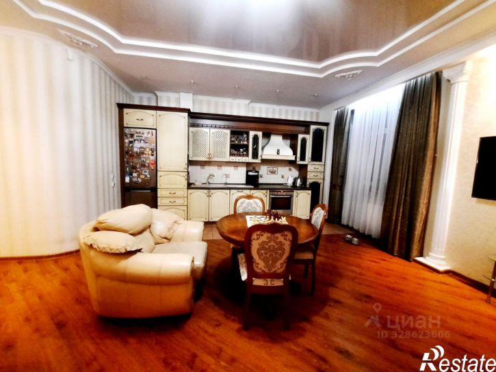 4-комн квартира Троицкий проспект, 12,  д. 12