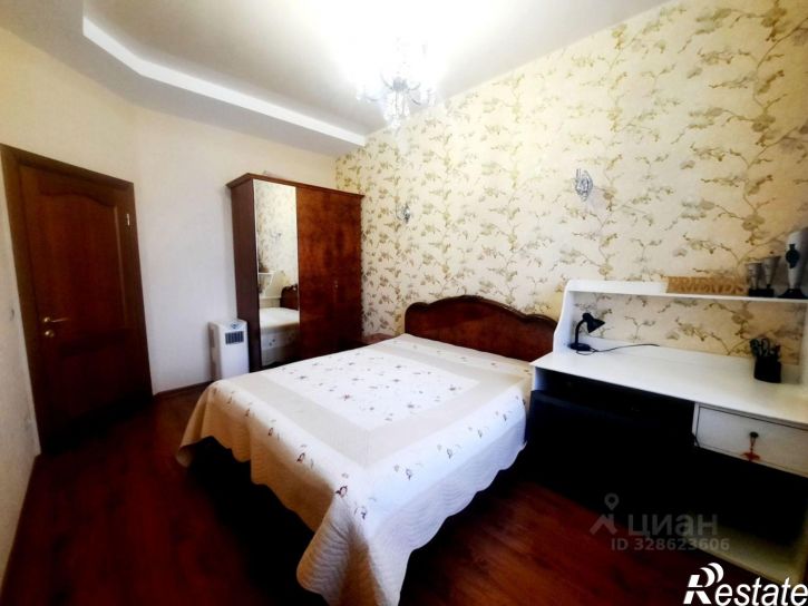 4-комн квартира Троицкий проспект, 12,  д. 12