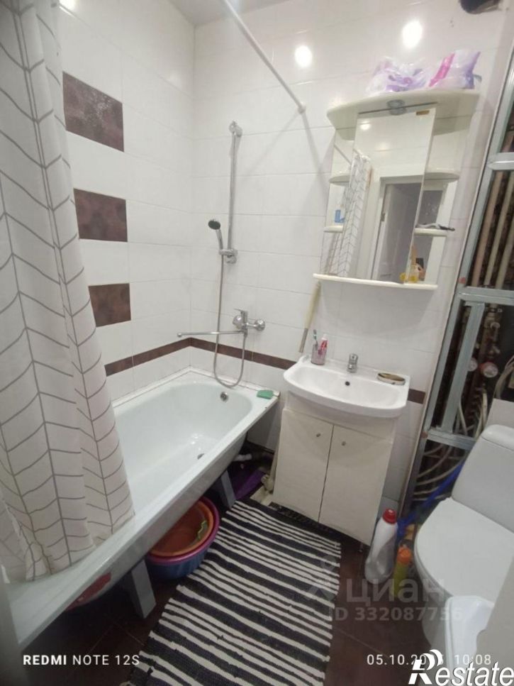 2-комн квартира пр-кт Дзержинского, 15,  д. 15