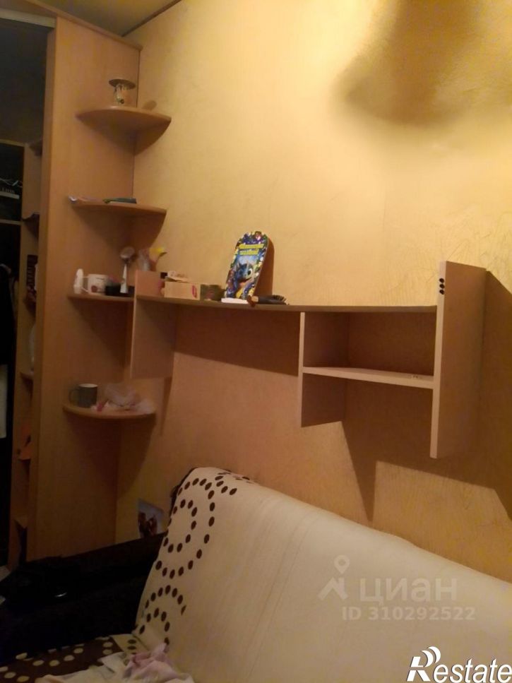 Комната ул Воронина В.И., 15,  д. 15