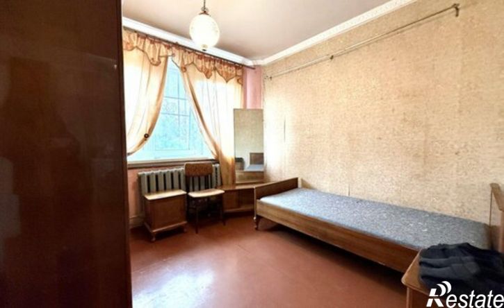3-комн квартира улица Адмирала Кузнецова, 27,  д. 27