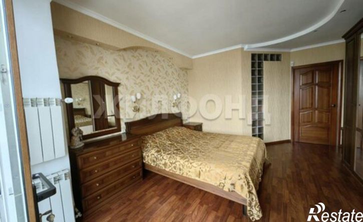 2-комн квартира пр-кт Советских космонавтов, 52,  д. 52