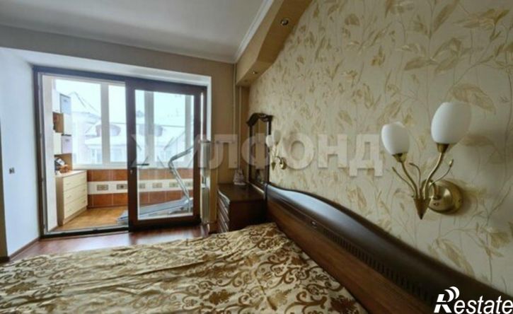 2-комн квартира пр-кт Советских космонавтов, 52,  д. 52