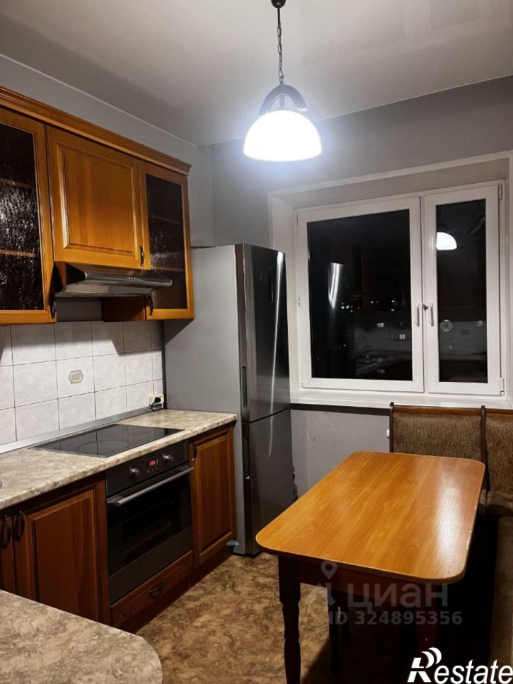 3-комн квартира улица Логинова, 21,  д. 21
