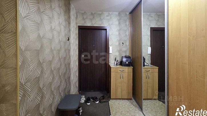 2-комн квартира улица Октябрят, 4 к3,  д. 4 к3