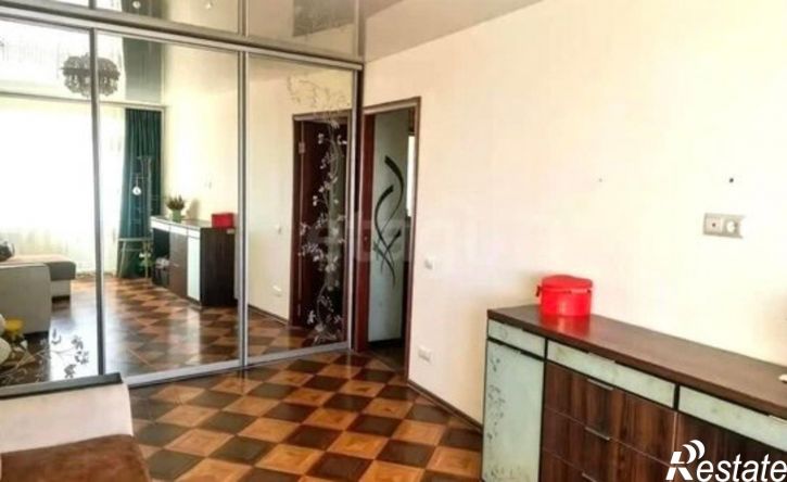 2-комн квартира ул Вологодская, 32,  д. 32