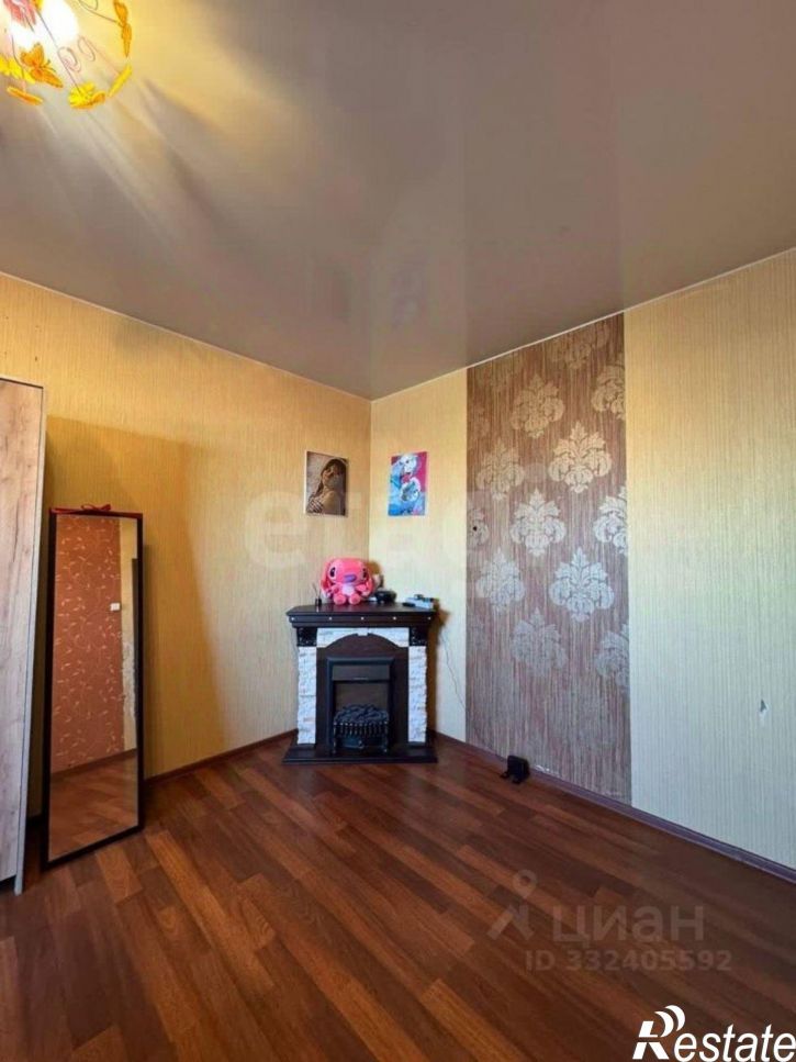 3-комн квартира пр-кт Дзержинского, 25,  д. 25