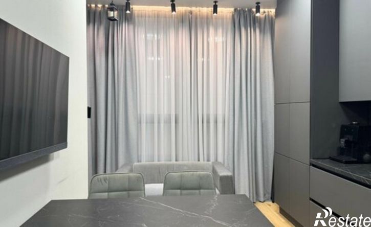 3-комн квартира Троицкий пр-кт, 137,  д. 137