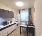 3-комн, 63кв м, этаж 1/10 улица Гайдара, 50
