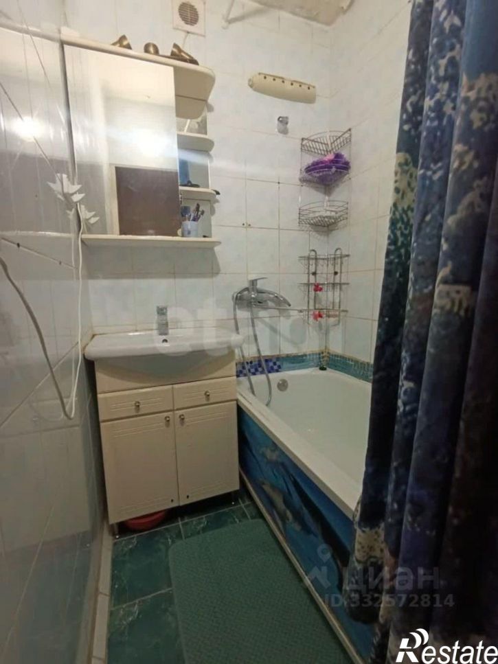 2-комн квартира ул Октябрят, 4,  д. 4