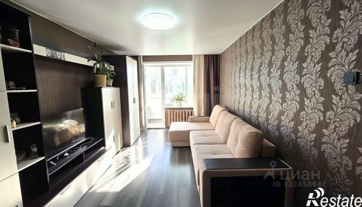 3-комн квартира ул Дежнёвцев, 13,  д. 13
