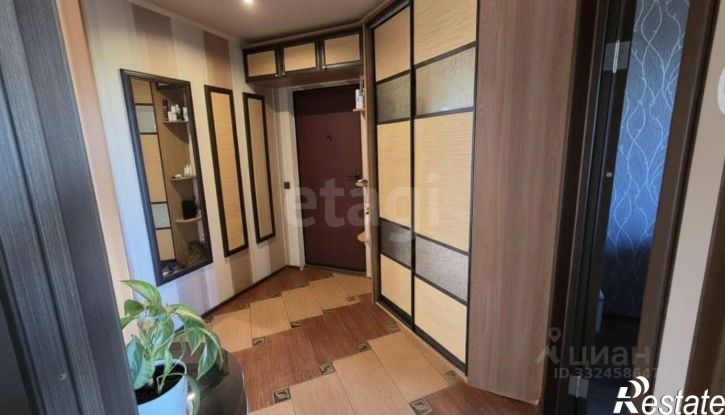 3-комн квартира ул Дежнёвцев, 13,  д. 13