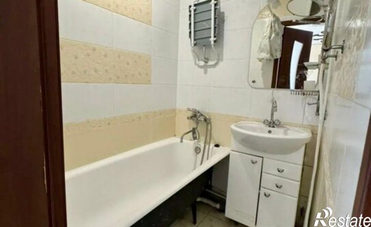3-комн квартира ул Воскресенская, 100,  д. 100