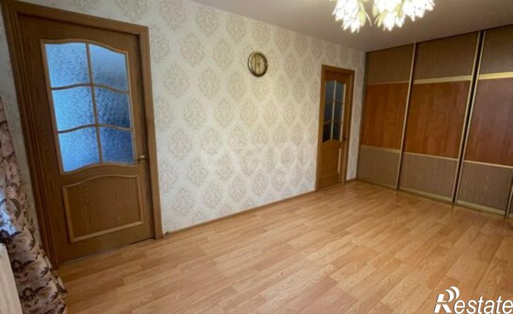 3-комн квартира ул Никитова, 18,  д. 18