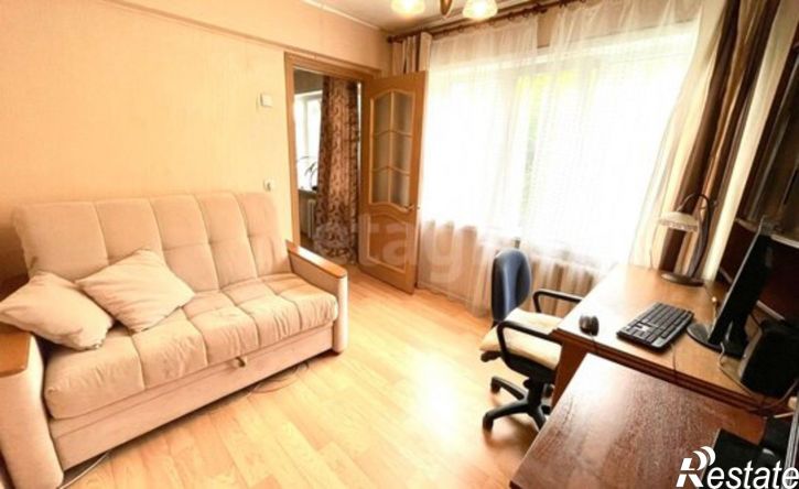 3-комн квартира ул Никитова, 18,  д. 18