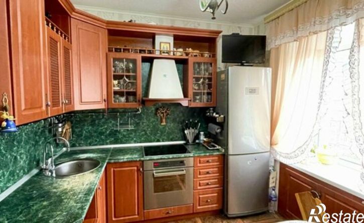 3-комн квартира ул Выучейского, 30 2,  д. 30 2,  к. 2