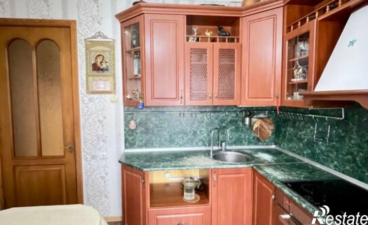 3-комн квартира ул Выучейского, 30 2,  д. 30 2,  к. 2
