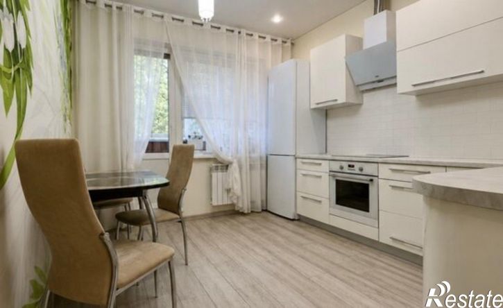 3-комн квартира ул Логинова, 51,  д. 51