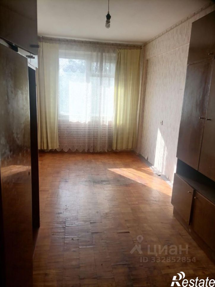 2-комн квартира ул Октябрят, 4,  д. 4