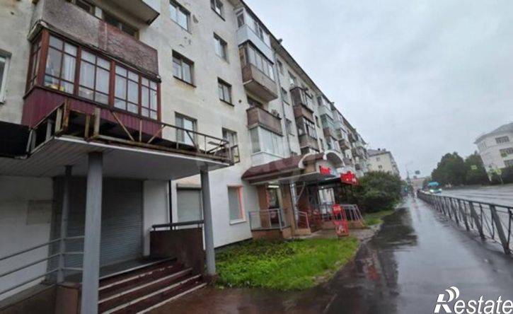 2-комн квартира Троицкий пр-кт, 121 3,  д. 121 3,  к. 3