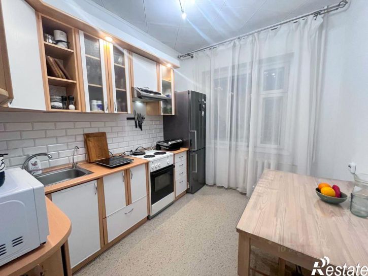 2-комн квартира ул Федора Абрамова, 5,  д. 5