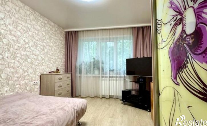 2-комн квартира улица Русанова, 7,  д. 7