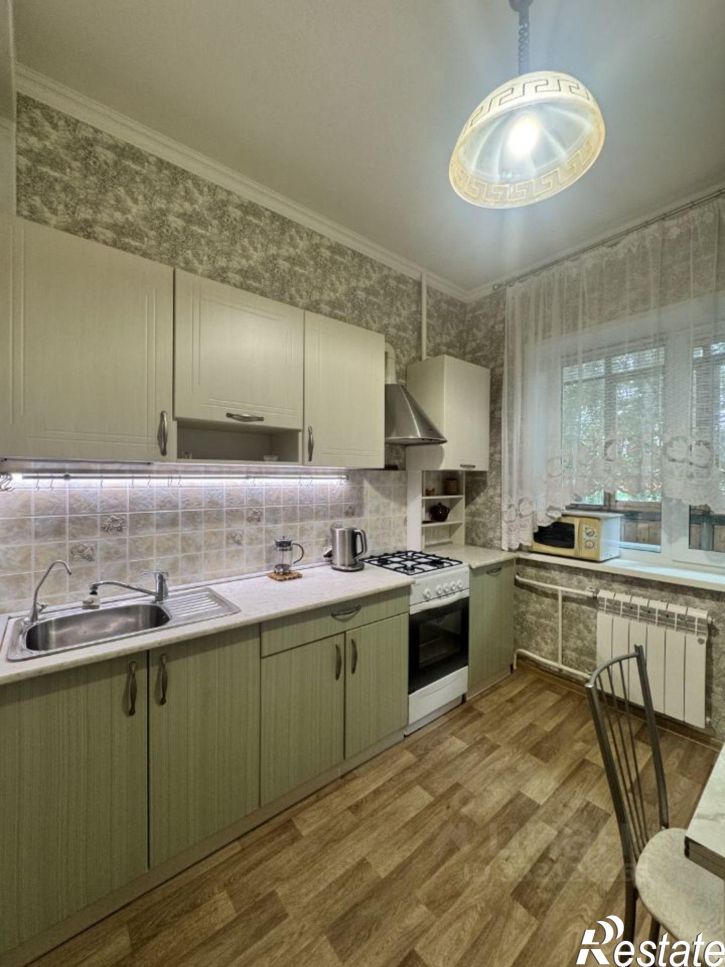 2-комн квартира ул Урицкого, 49 1,  д. 49 1,  к. 1