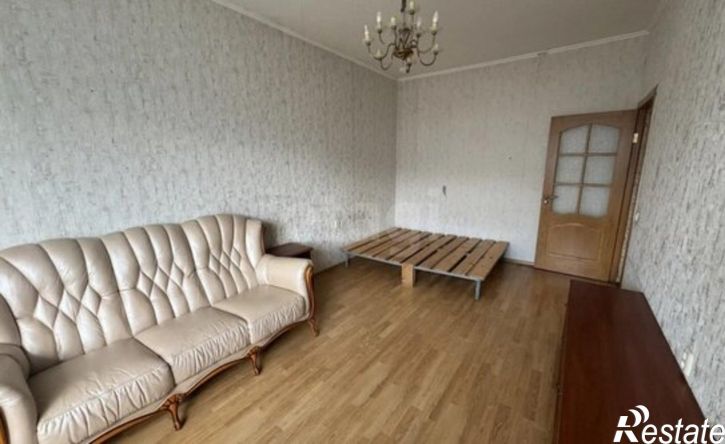 3-комн квартира ул Логинова, 23 1,  д. 23 1,  к. 1