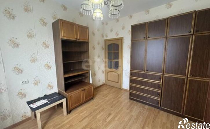 3-комн квартира ул Логинова, 23 1,  д. 23 1,  к. 1