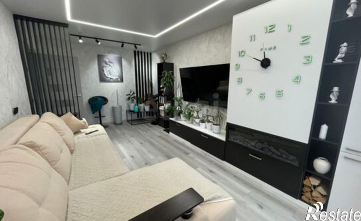 3-комн квартира ул Полярная, 25,  д. 25