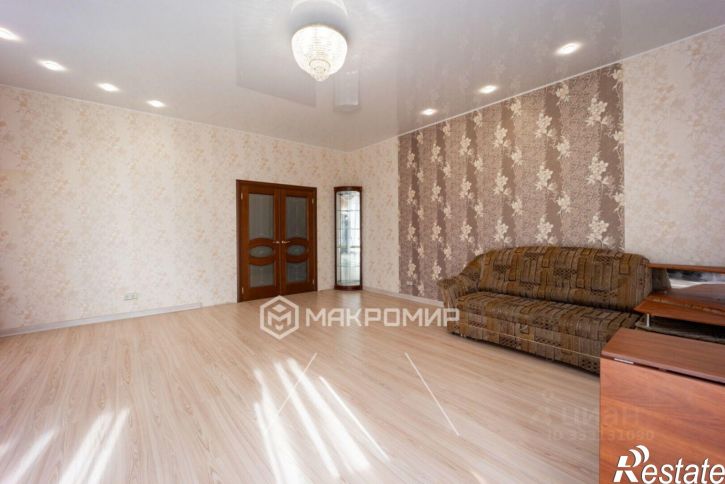 3-комн квартира пр-кт Обводный канал, 44 1,  д. 44 1,  к. 1