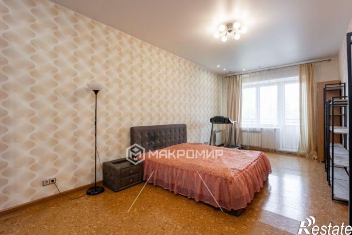 3-комн квартира пр-кт Обводный канал, 44 1,  д. 44 1,  к. 1