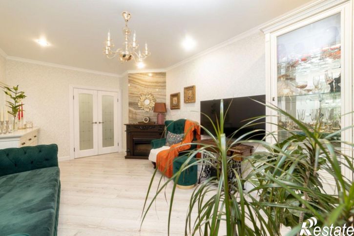 3-комн квартира Московский пр-кт, 40,  д. 40
