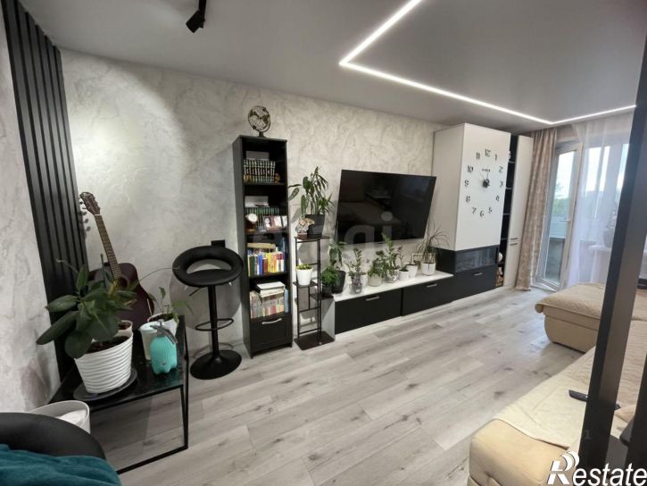 3-комн квартира ул Полярная, 25,  д. 25