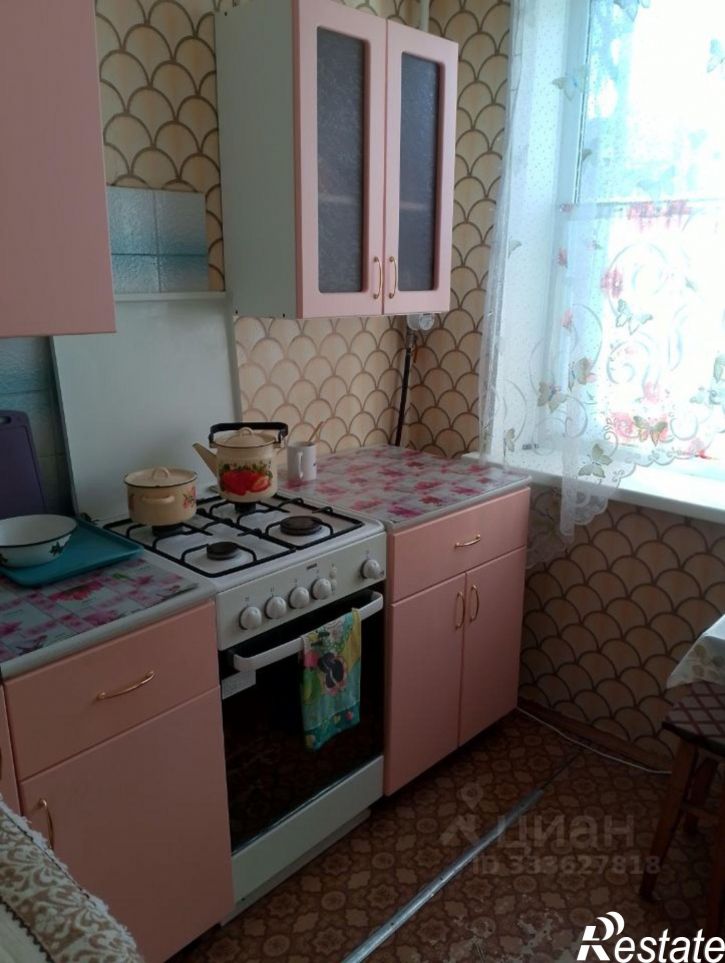 2-комн квартира улица Гагарина, 3,  д. 3