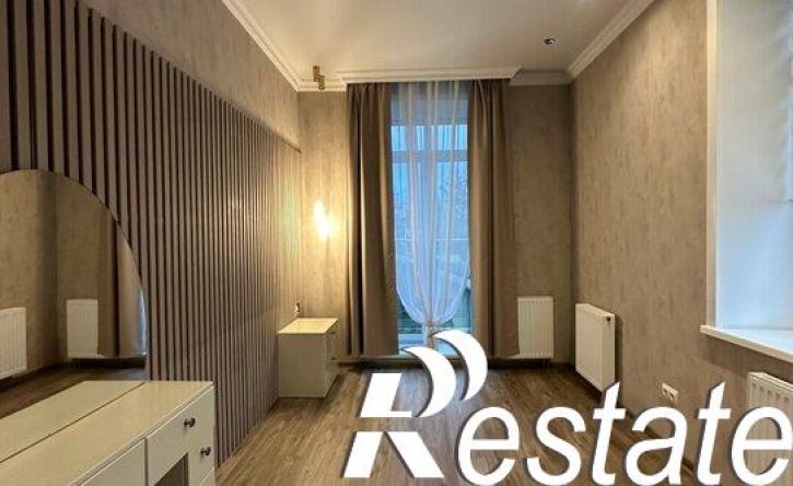 3-комн квартира улица Серафимовича, 14 к1,  д. 14 к1