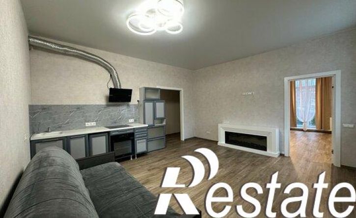 3-комн квартира улица Серафимовича, 14 к1,  д. 14 к1