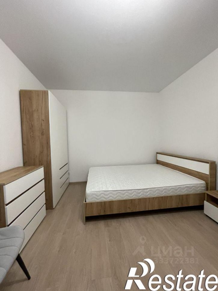 1-комн квартира проспект Ломоносова, 85,  д. 85