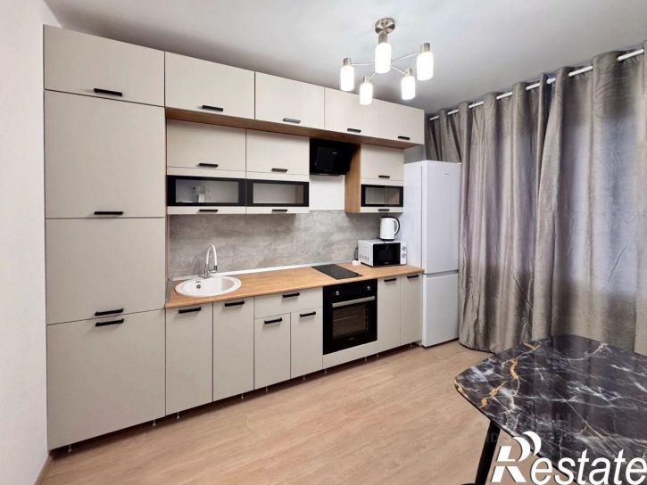 1-комн квартира проспект Ломоносова, 85,  д. 85