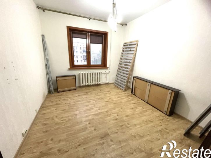 4-комн квартира улица Гайдара, 54 к1,  д. 54 к1