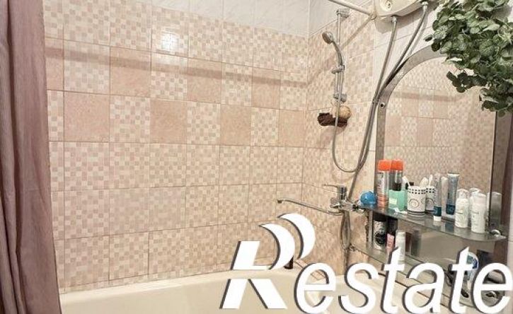 3-комн квартира улица Прокопия Галушина, 26,  д. 26