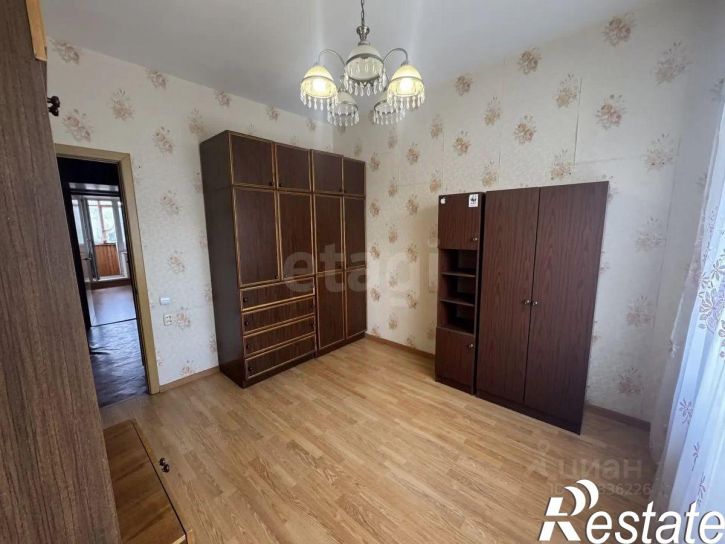 3-комн квартира улица Логинова, 23 к1,  д. 23 к1