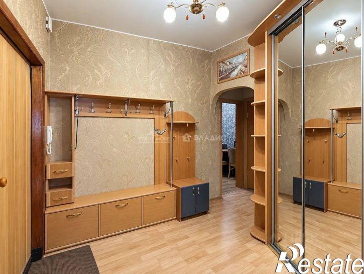 3-комн квартира улица Гайдара, 44,  д. 44